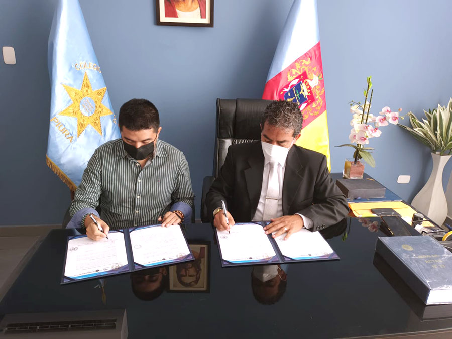 Firma Convenio Compañía Artística Señor Perú